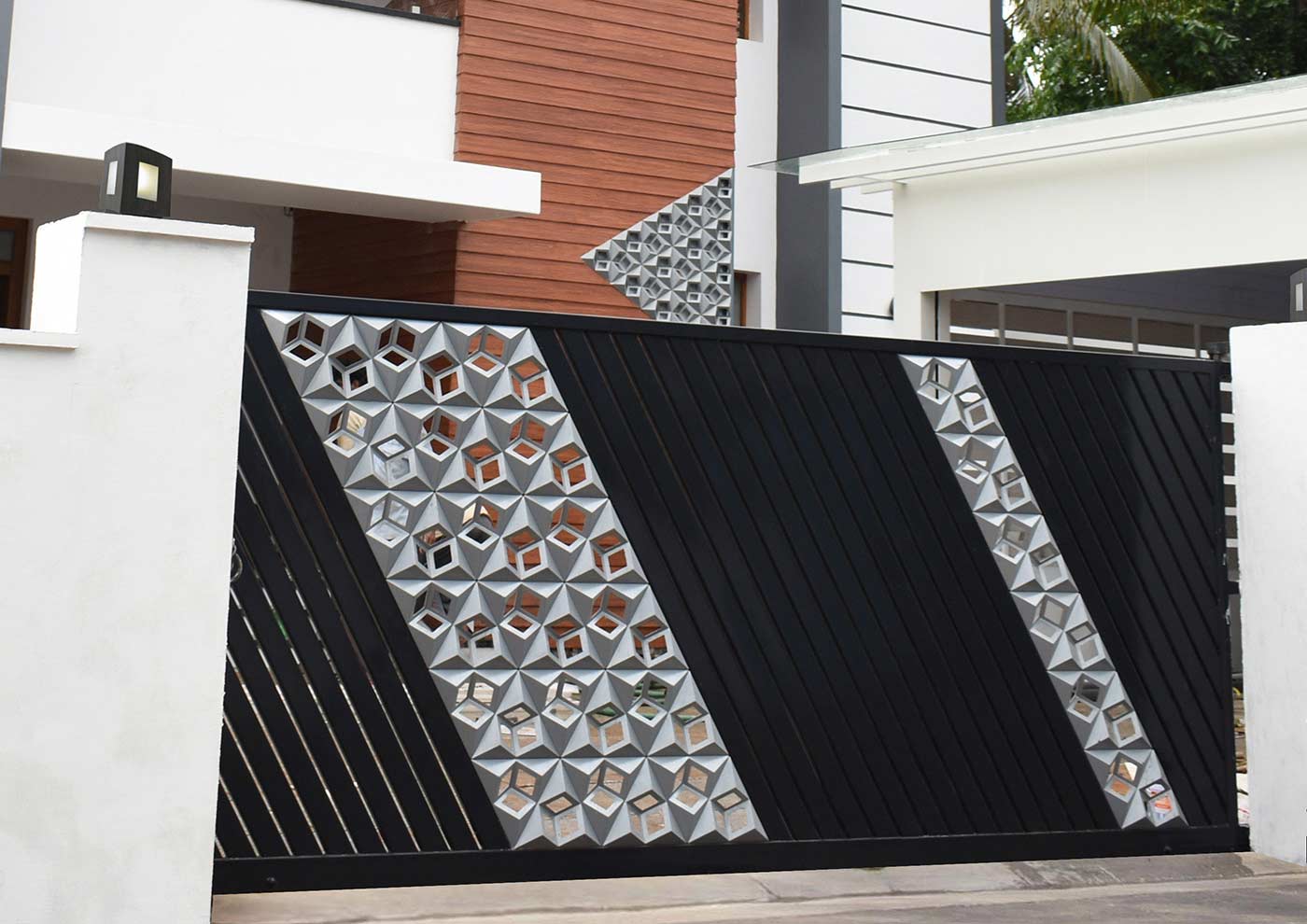 Modular Gate Design Aluminium Security Gates | Modern Aluminum Gate Designs in India